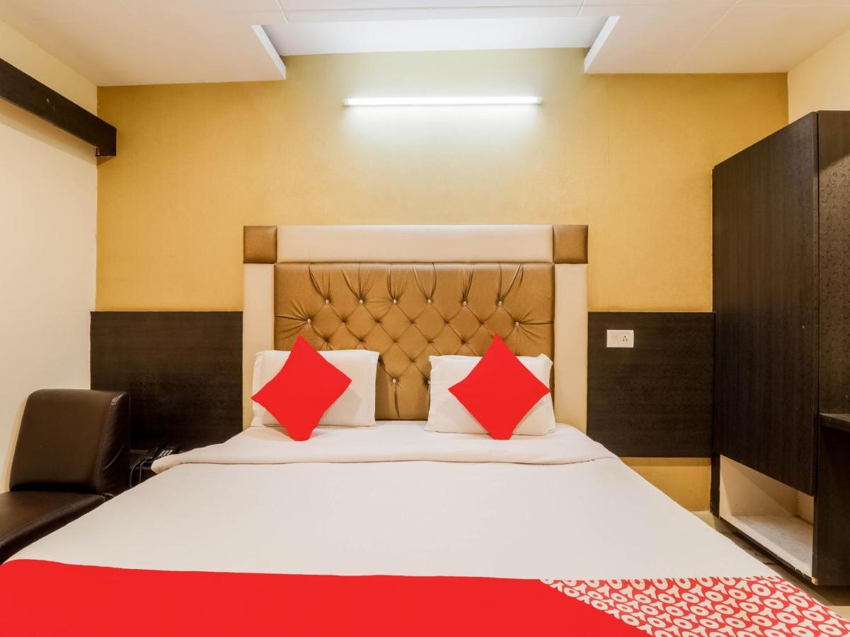 Oyo 79765 Hotel Samrat Lucknow Extérieur photo
