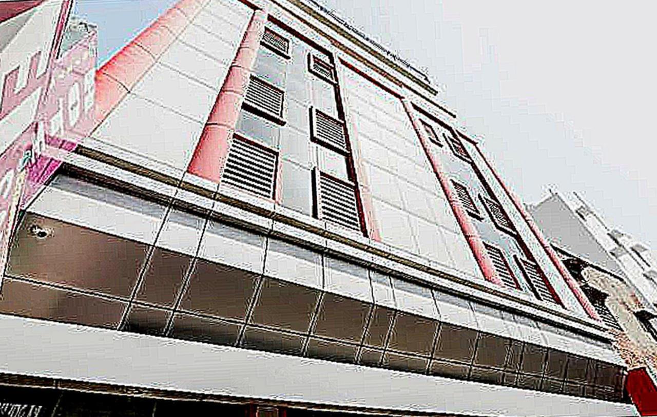 Oyo 79765 Hotel Samrat Lucknow Extérieur photo